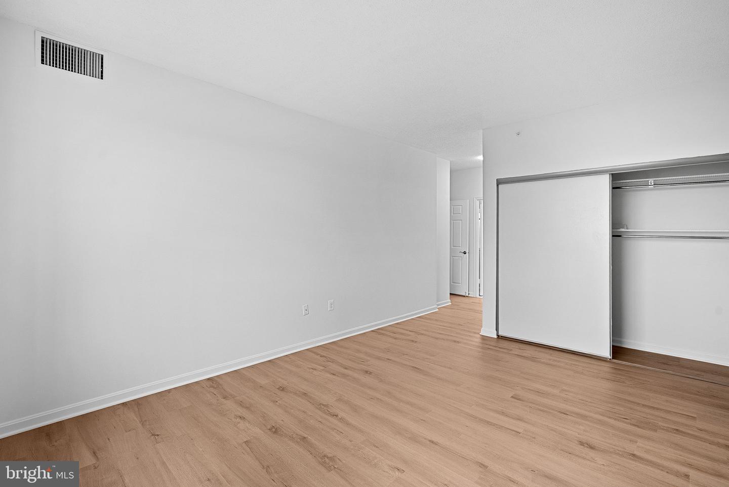 19375 CYPRESS RIDGE TER #901, LEESBURG, Virginia 20176, 3 Bedrooms Bedrooms, ,2 BathroomsBathrooms,Residential,For sale,19375 CYPRESS RIDGE TER #901,VALO2113168 MLS # VALO2113168