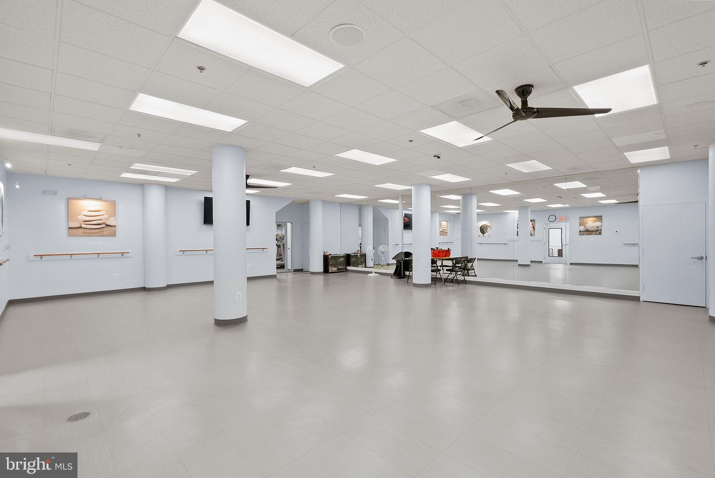 19375 CYPRESS RIDGE TER #901, LEESBURG, Virginia 20176, 3 Bedrooms Bedrooms, ,2 BathroomsBathrooms,Residential,For sale,19375 CYPRESS RIDGE TER #901,VALO2113168 MLS # VALO2113168