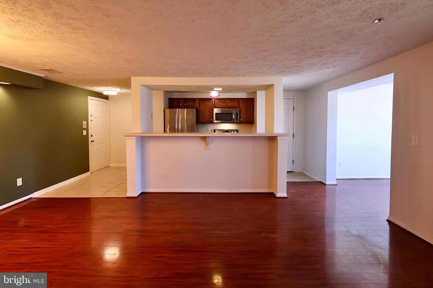 3560 SHERBROOKE CIR #103, WOODBRIDGE, Virginia 22192, 2 Bedrooms Bedrooms, ,2 BathroomsBathrooms,Residential,For sale,3560 SHERBROOKE CIR #103,VAPW2109758 MLS # VAPW2109758