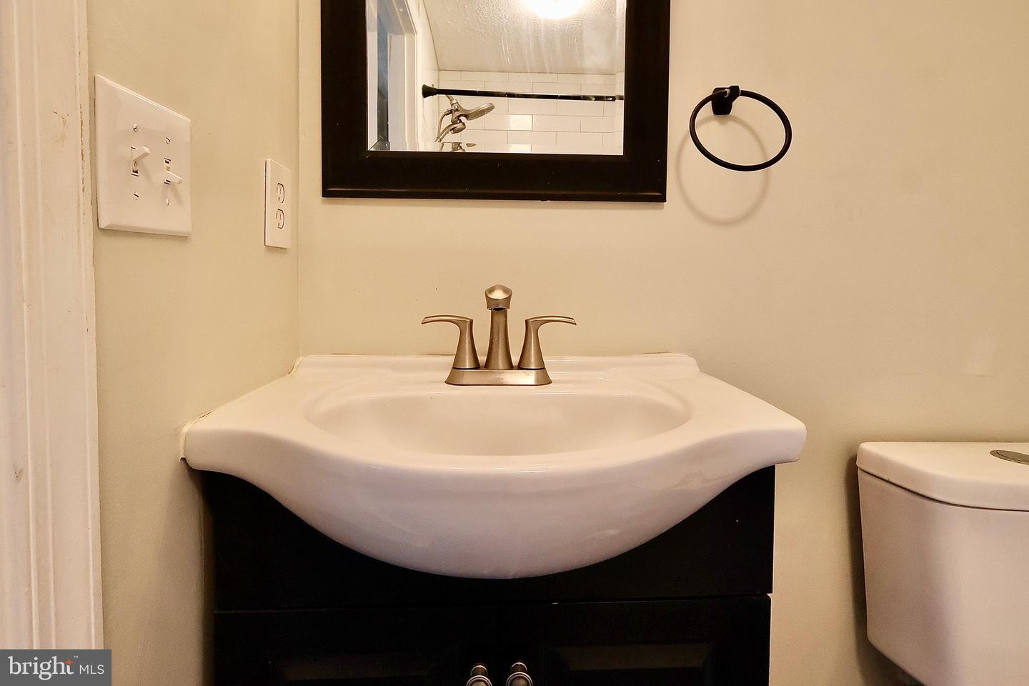 3560 SHERBROOKE CIR #103, WOODBRIDGE, Virginia 22192, 2 Bedrooms Bedrooms, ,2 BathroomsBathrooms,Residential,For sale,3560 SHERBROOKE CIR #103,VAPW2109758 MLS # VAPW2109758