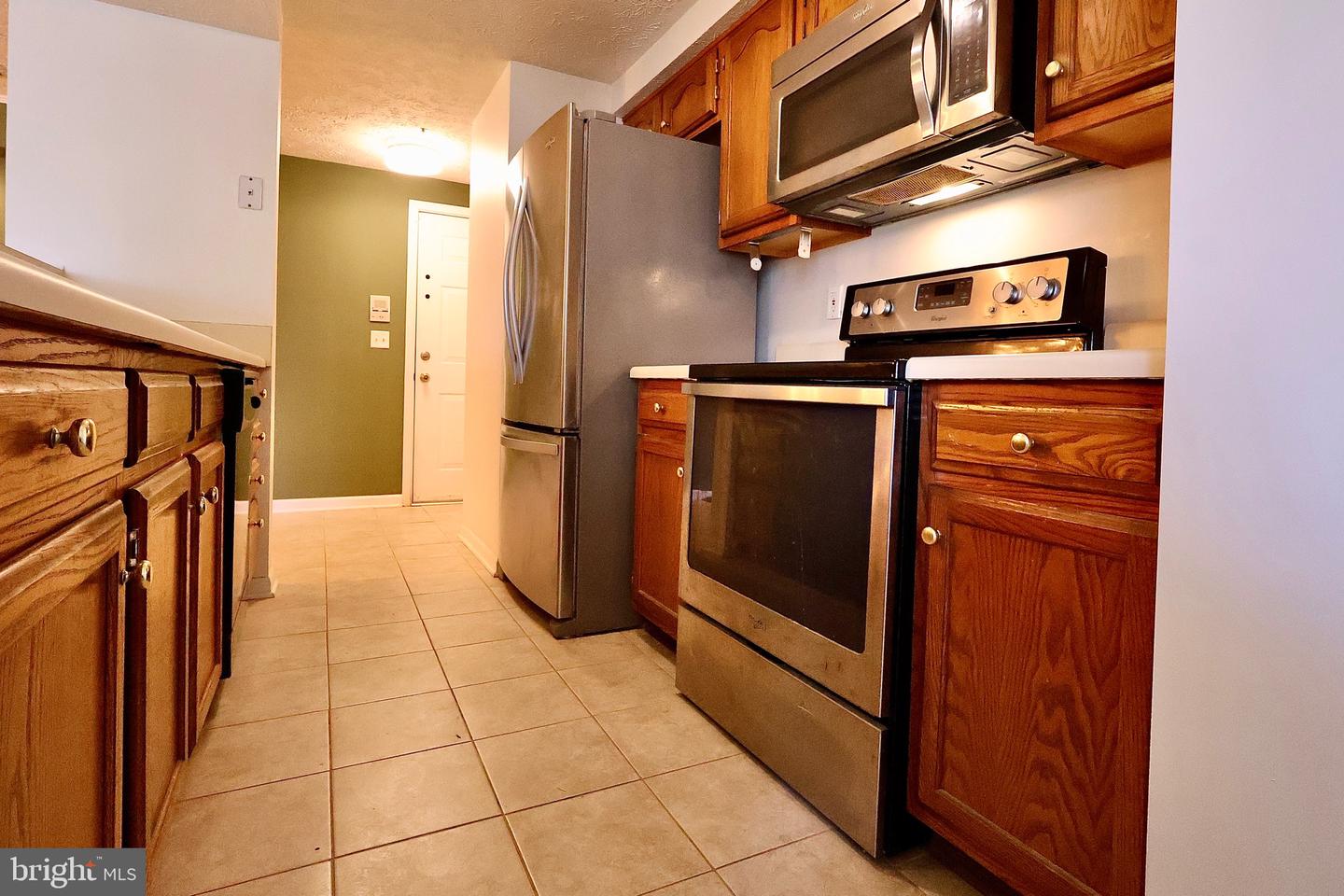 3560 SHERBROOKE CIR #103, WOODBRIDGE, Virginia 22192, 2 Bedrooms Bedrooms, ,2 BathroomsBathrooms,Residential,For sale,3560 SHERBROOKE CIR #103,VAPW2109758 MLS # VAPW2109758