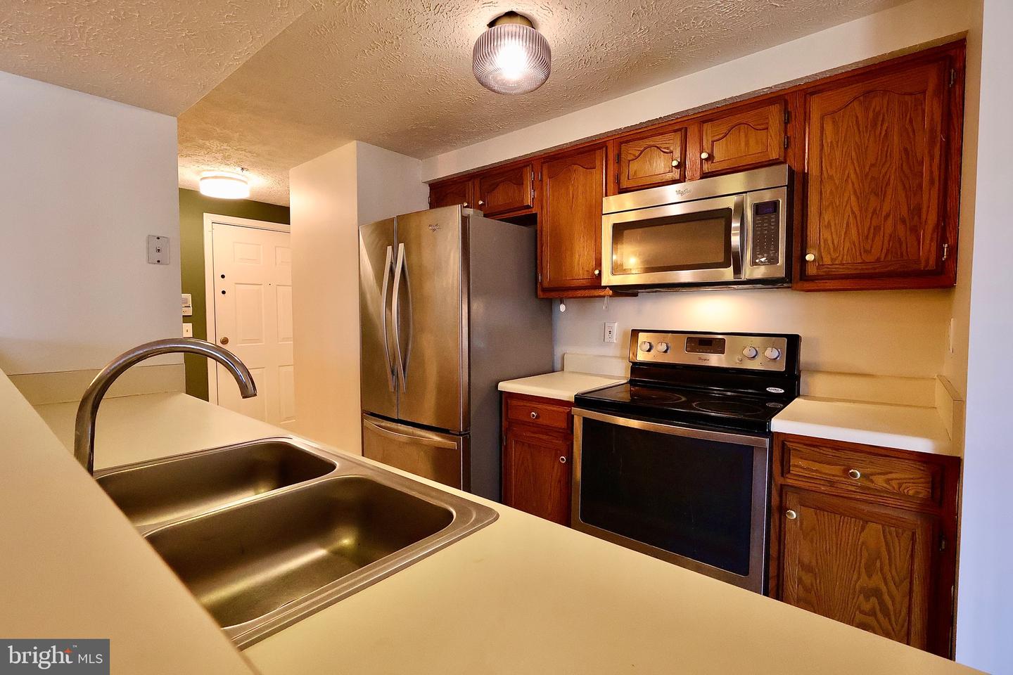 3560 SHERBROOKE CIR #103, WOODBRIDGE, Virginia 22192, 2 Bedrooms Bedrooms, ,2 BathroomsBathrooms,Residential,For sale,3560 SHERBROOKE CIR #103,VAPW2109758 MLS # VAPW2109758