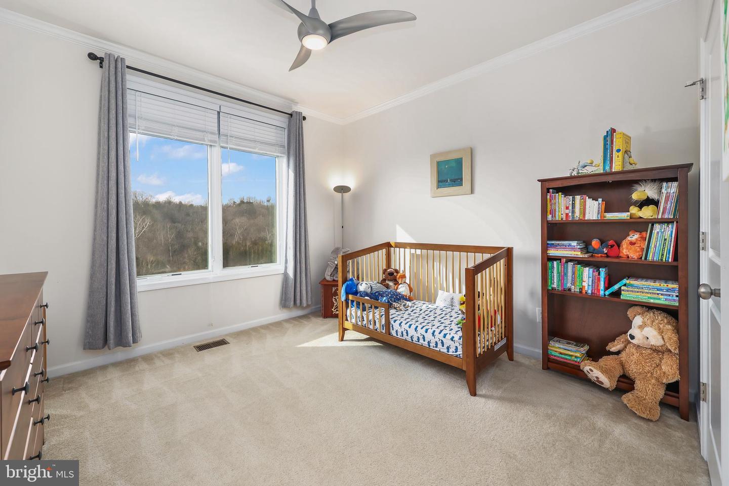 1426 RIBBON LIMESTONE TER SE, LEESBURG, Virginia 20175, 3 Bedrooms Bedrooms, 6 Rooms Rooms,2 BathroomsBathrooms,Residential,For sale,1426 RIBBON LIMESTONE TER SE,VALO2113180 MLS # VALO2113180