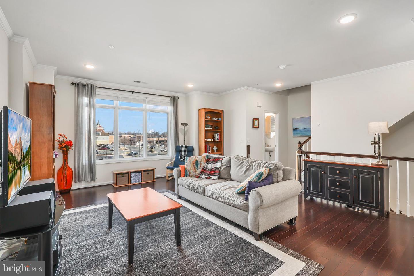 1426 RIBBON LIMESTONE TER SE, LEESBURG, Virginia 20175, 3 Bedrooms Bedrooms, 6 Rooms Rooms,2 BathroomsBathrooms,Residential,For sale,1426 RIBBON LIMESTONE TER SE,VALO2113180 MLS # VALO2113180