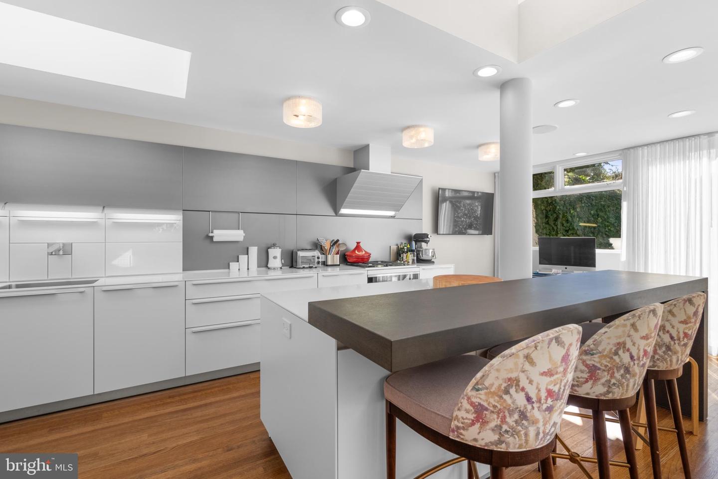 3322 DENT PL NW, WASHINGTON, District Of Columbia 20007, 4 Bedrooms Bedrooms, ,2 BathroomsBathrooms,Residential,For sale,3322 DENT PL NW,DCDC2239318 MLS # DCDC2239318