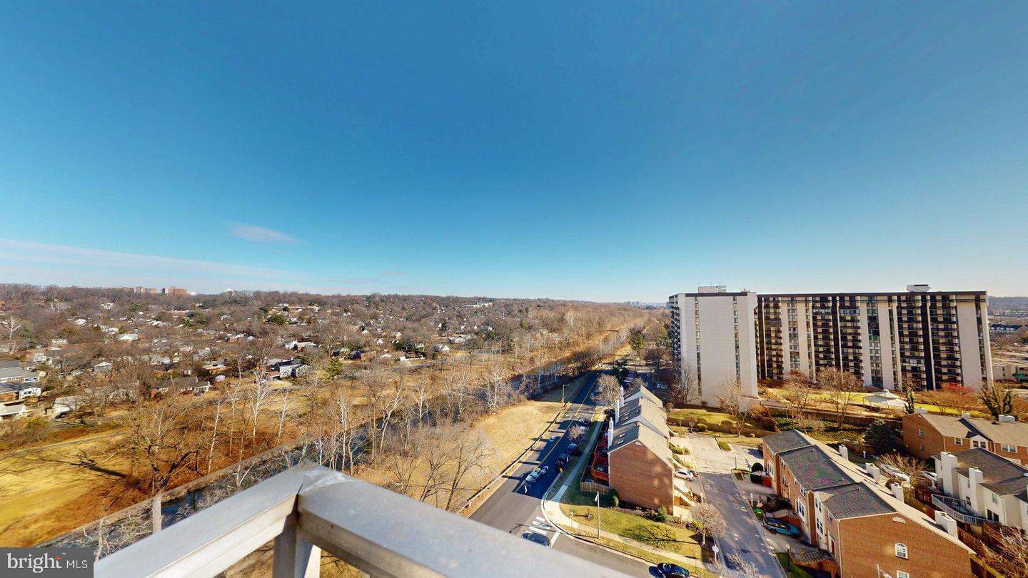 5340 HOLMES RUN PKWY #1215, ALEXANDRIA, Virginia 22304, 2 Bedrooms Bedrooms, ,2 BathroomsBathrooms,Residential,For sale,5340 HOLMES RUN PKWY #1215,VAAX2052774 MLS # VAAX2052774