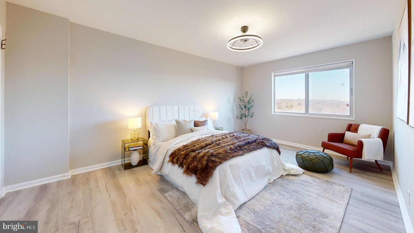 5340 HOLMES RUN PKWY #1215, ALEXANDRIA, Virginia 22304, 2 Bedrooms Bedrooms, ,2 BathroomsBathrooms,Residential,For sale,5340 HOLMES RUN PKWY #1215,VAAX2052774 MLS # VAAX2052774