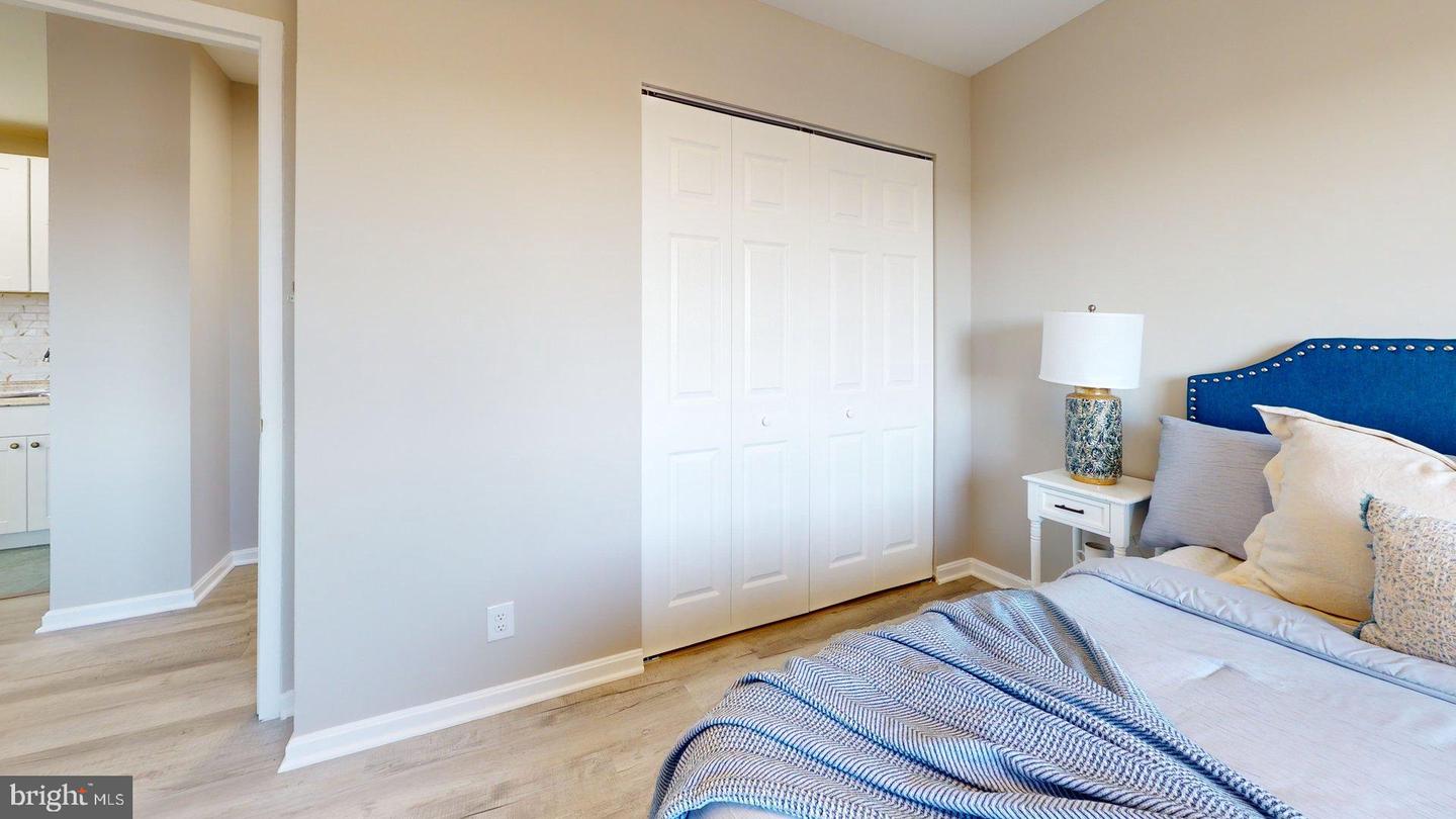 5340 HOLMES RUN PKWY #1215, ALEXANDRIA, Virginia 22304, 2 Bedrooms Bedrooms, ,2 BathroomsBathrooms,Residential,For sale,5340 HOLMES RUN PKWY #1215,VAAX2052774 MLS # VAAX2052774