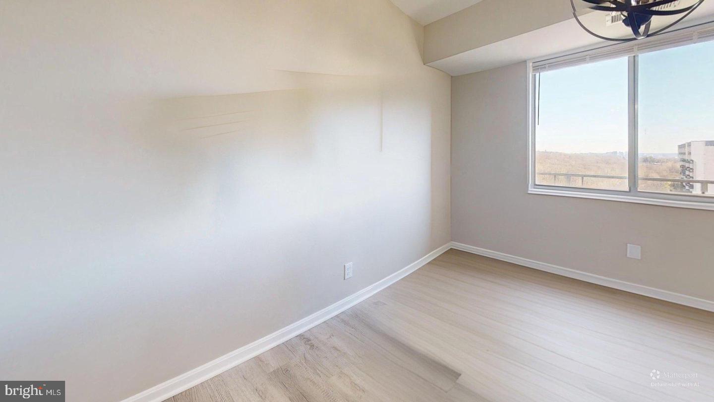 5340 HOLMES RUN PKWY #1215, ALEXANDRIA, Virginia 22304, 2 Bedrooms Bedrooms, ,2 BathroomsBathrooms,Residential,For sale,5340 HOLMES RUN PKWY #1215,VAAX2052774 MLS # VAAX2052774