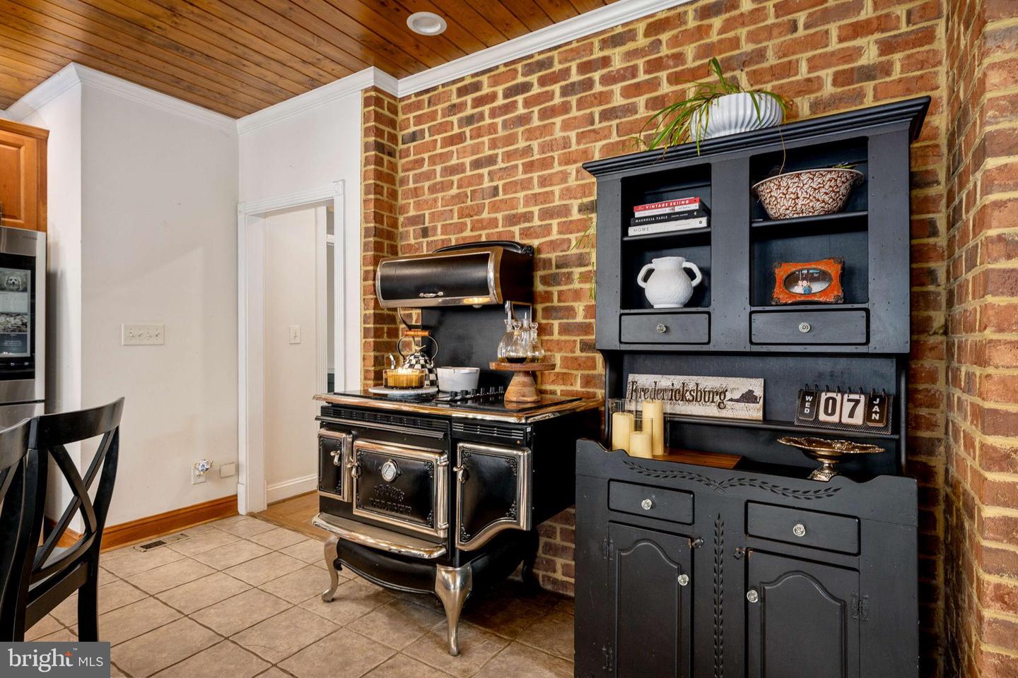 11912 SAWHILL BLVD, SPOTSYLVANIA, Virginia 22553, 5 Bedrooms Bedrooms, 12 Rooms Rooms,6 BathroomsBathrooms,Residential,For sale,11912 SAWHILL BLVD,VASP2038370 MLS # VASP2038370