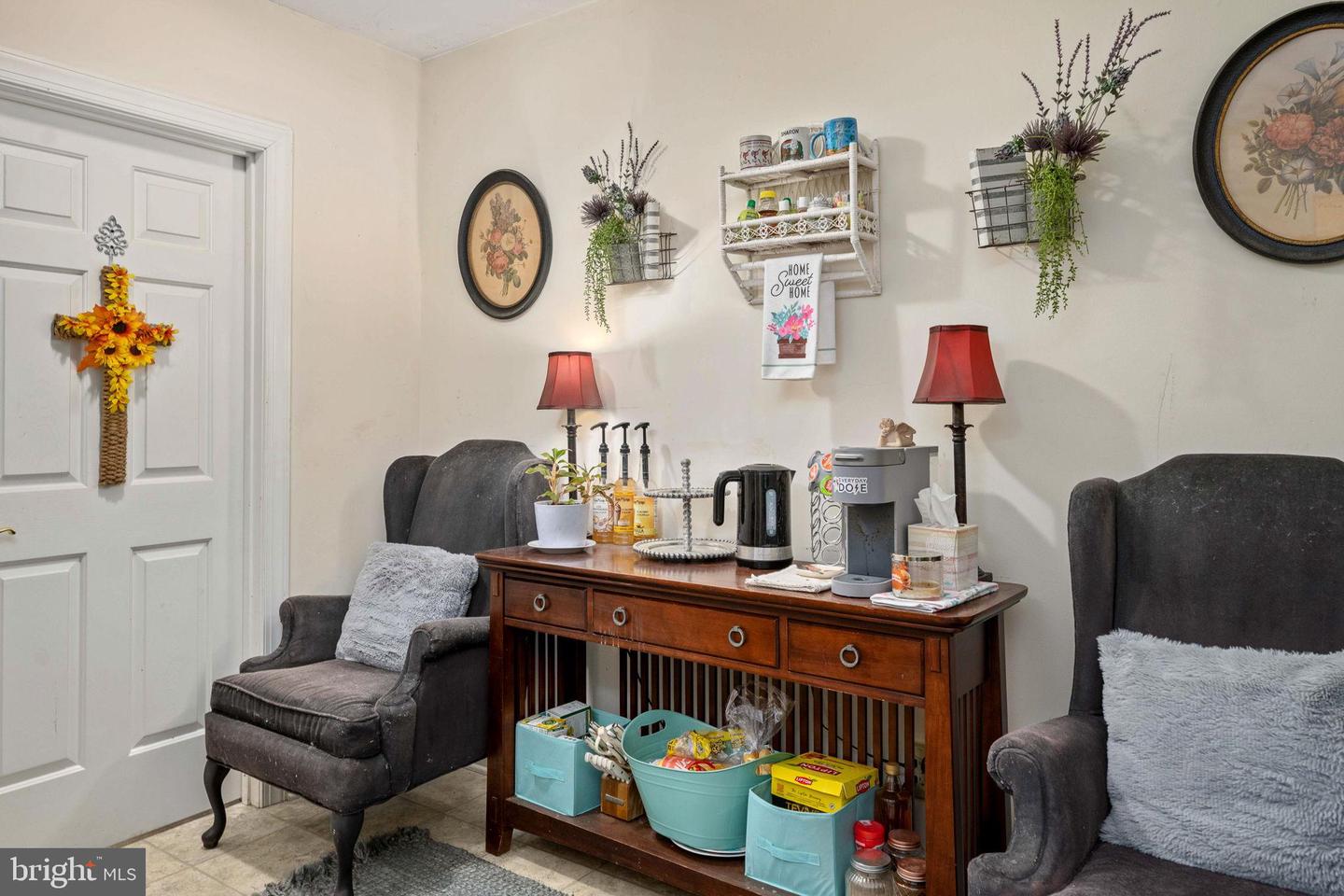 11912 SAWHILL BLVD, SPOTSYLVANIA, Virginia 22553, 5 Bedrooms Bedrooms, 12 Rooms Rooms,6 BathroomsBathrooms,Residential,For sale,11912 SAWHILL BLVD,VASP2038370 MLS # VASP2038370