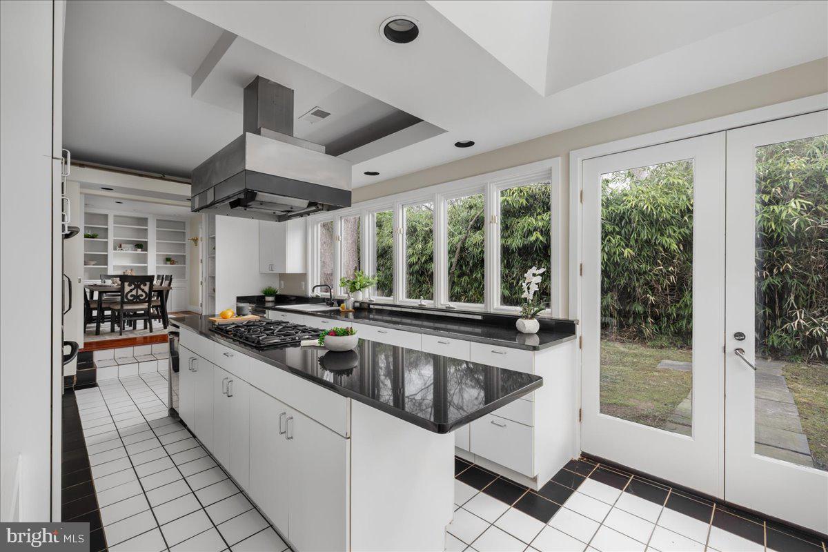 7953 BOLLING DR, ALEXANDRIA, Virginia 22308, 3 Bedrooms Bedrooms, ,2 BathroomsBathrooms,Residential,For sale,7953 BOLLING DR,VAFX2283836 MLS # VAFX2283836