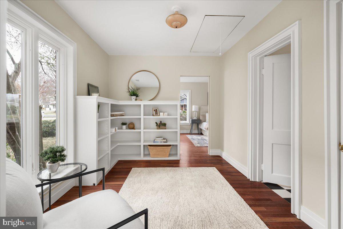 7953 BOLLING DR, ALEXANDRIA, Virginia 22308, 3 Bedrooms Bedrooms, ,2 BathroomsBathrooms,Residential,For sale,7953 BOLLING DR,VAFX2283836 MLS # VAFX2283836