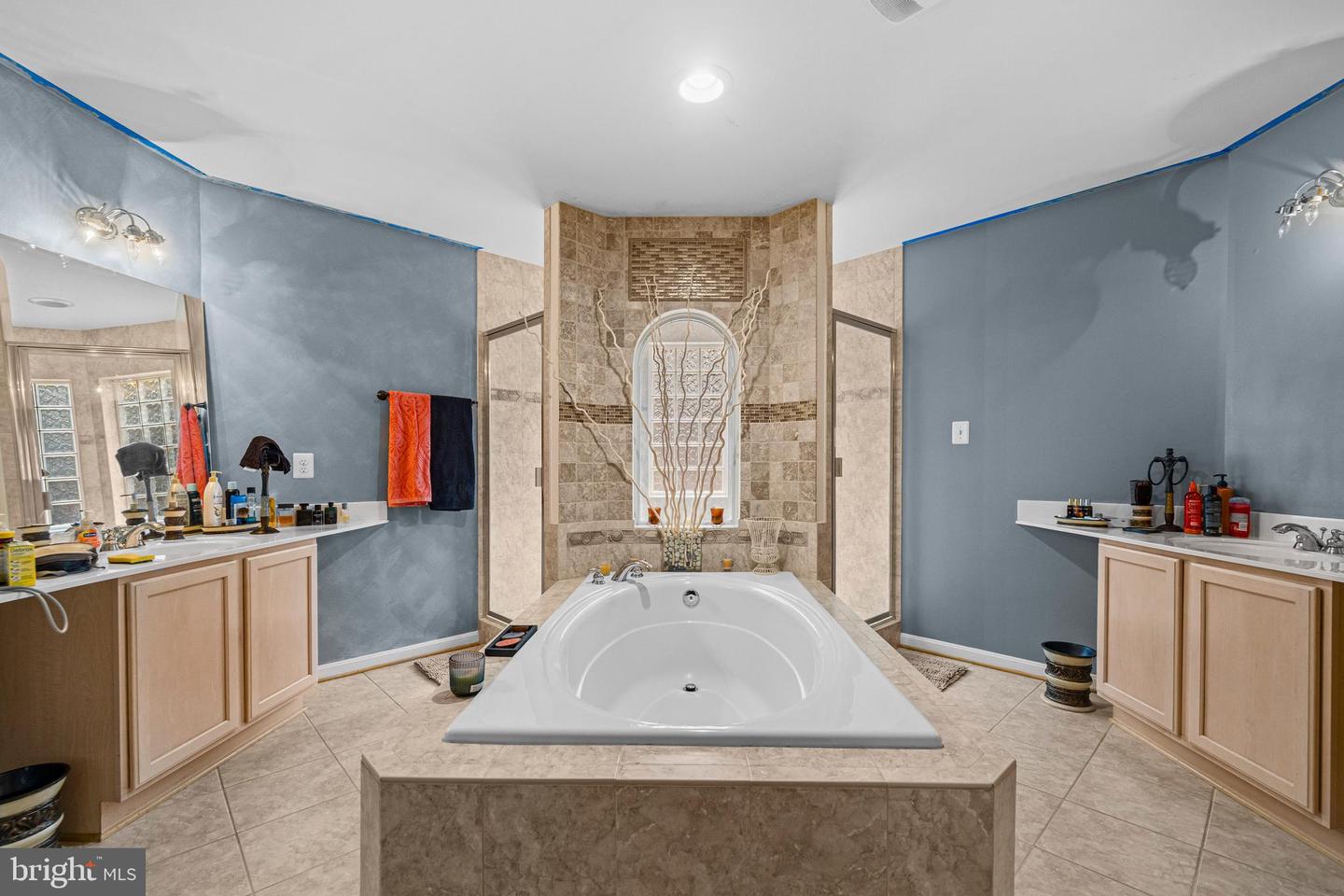 10416 ROLLING RIDGE DR, SPOTSYLVANIA, Virginia 22553, 6 Bedrooms Bedrooms, ,5 BathroomsBathrooms,Residential,For sale,10416 ROLLING RIDGE DR,VASP2038380 MLS # VASP2038380