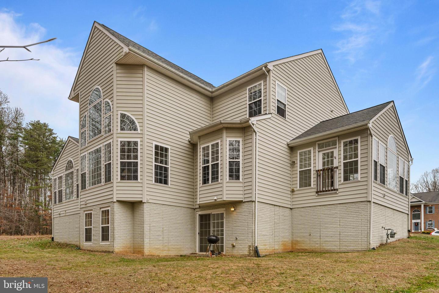 10416 ROLLING RIDGE DR, SPOTSYLVANIA, Virginia 22553, 6 Bedrooms Bedrooms, ,5 BathroomsBathrooms,Residential,For sale,10416 ROLLING RIDGE DR,VASP2038380 MLS # VASP2038380