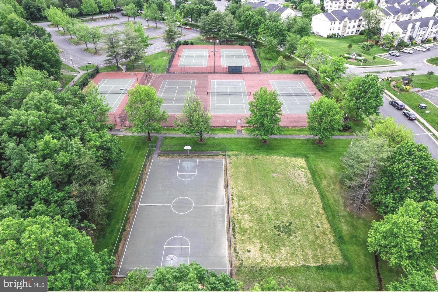 10879 CAMPAIGN CT, MANASSAS, Virginia 20109, 3 Bedrooms Bedrooms, ,2 BathroomsBathrooms,Residential,For sale,10879 CAMPAIGN CT,VAPW2109848 MLS # VAPW2109848