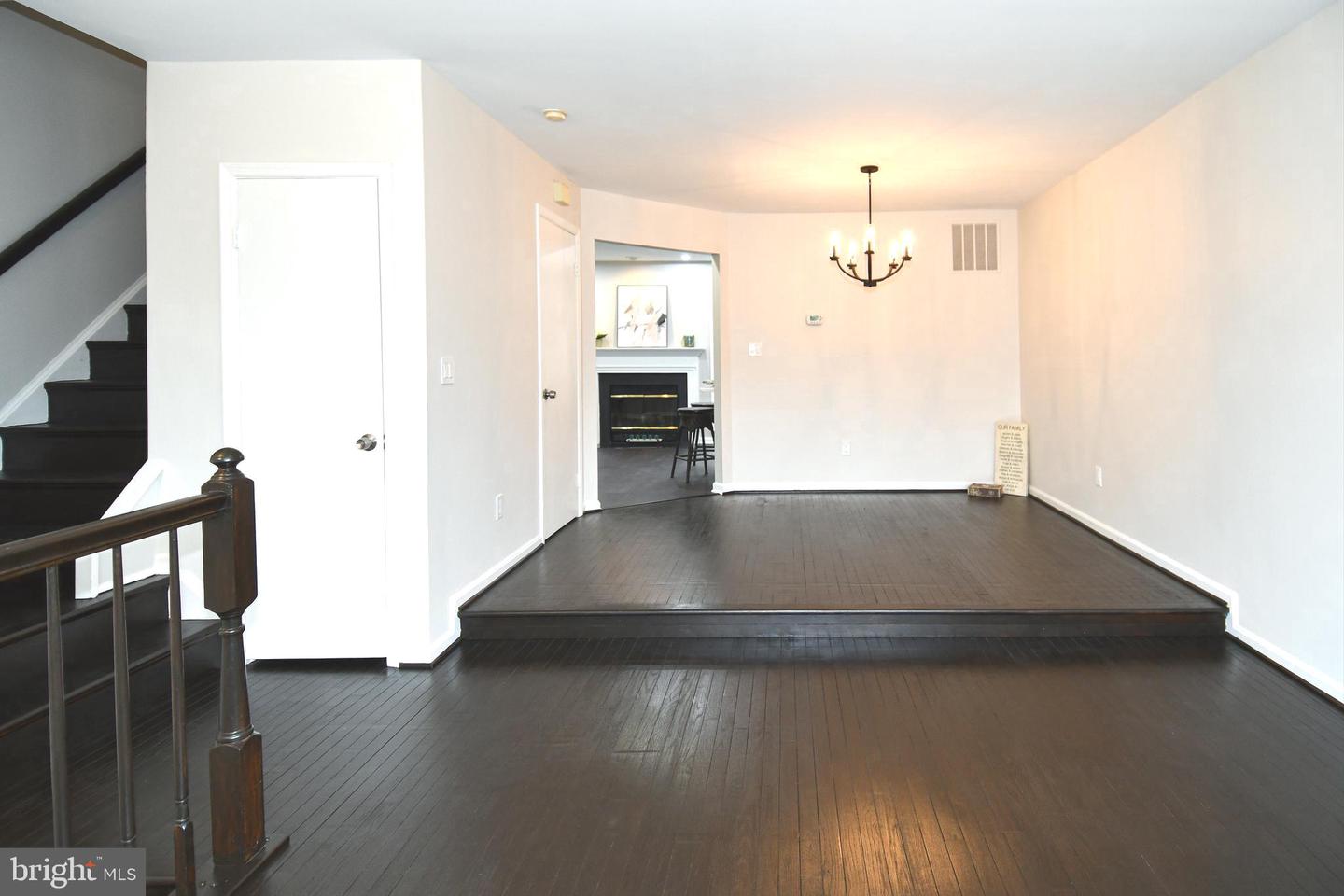 10879 CAMPAIGN CT, MANASSAS, Virginia 20109, 3 Bedrooms Bedrooms, ,2 BathroomsBathrooms,Residential,For sale,10879 CAMPAIGN CT,VAPW2109848 MLS # VAPW2109848