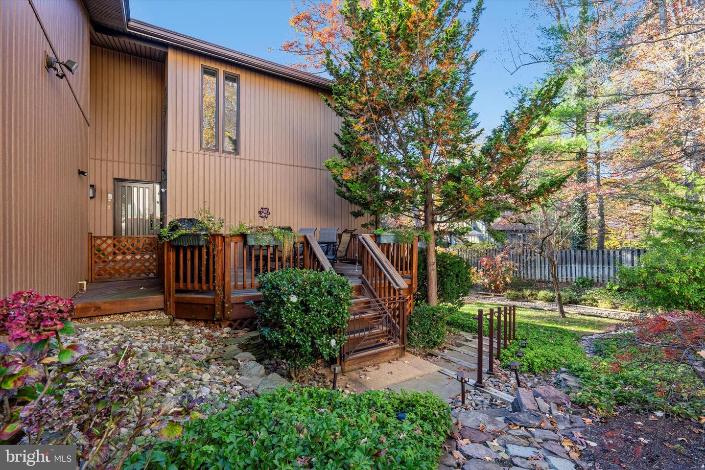 10518 ACACIA LN, FAIRFAX, Virginia 22032, 4 Bedrooms Bedrooms, ,3 BathroomsBathrooms,Residential,For sale,10518 ACACIA LN,VAFX2283930 MLS # VAFX2283930