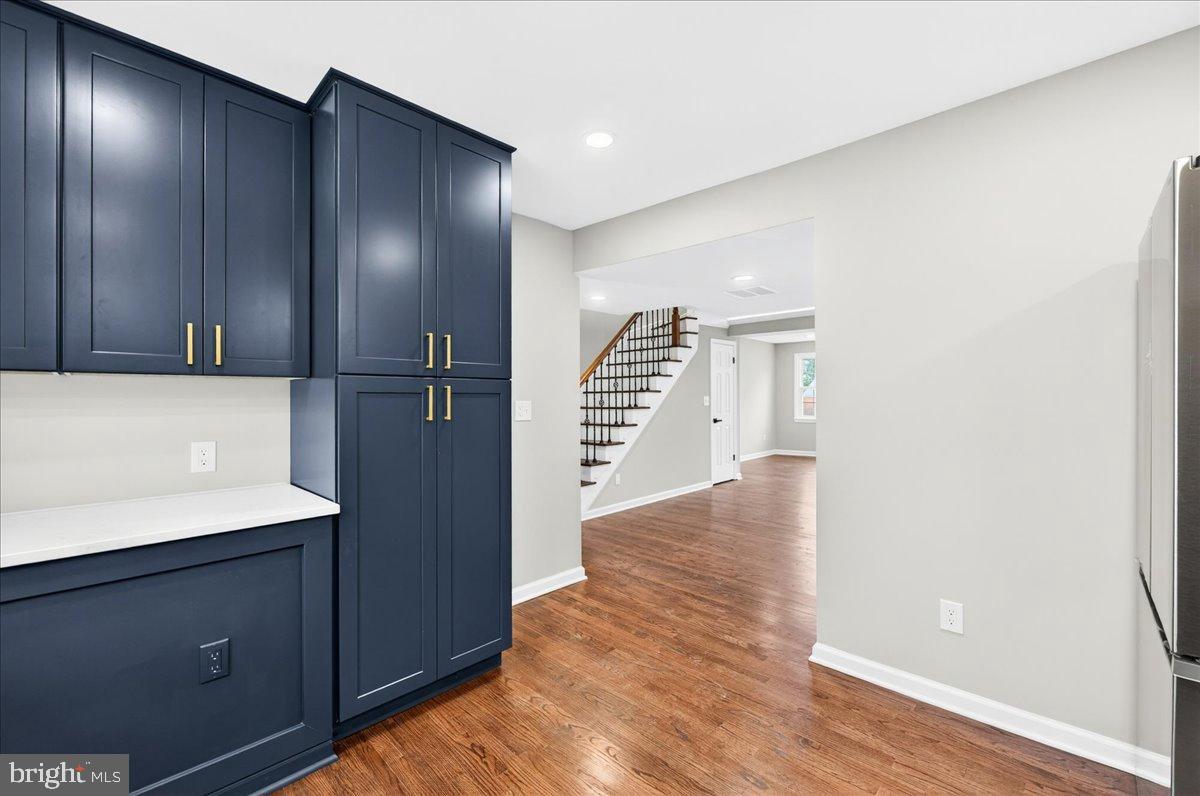 10400 WHITEHEAD ST, FAIRFAX, Virginia 22030, 4 Bedrooms Bedrooms, 9 Rooms Rooms,3 BathroomsBathrooms,Residential,For sale,10400 WHITEHEAD ST,VAFC2007602 MLS # VAFC2007602