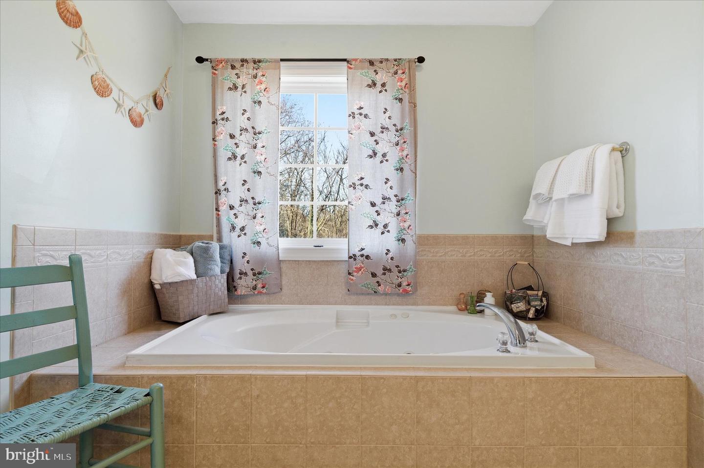 117 HERMITAGE BLVD, BERRYVILLE, Virginia 22611, 5 Bedrooms Bedrooms, ,5 BathroomsBathrooms,Residential,For sale,117 HERMITAGE BLVD,VACL2006292 MLS # VACL2006292