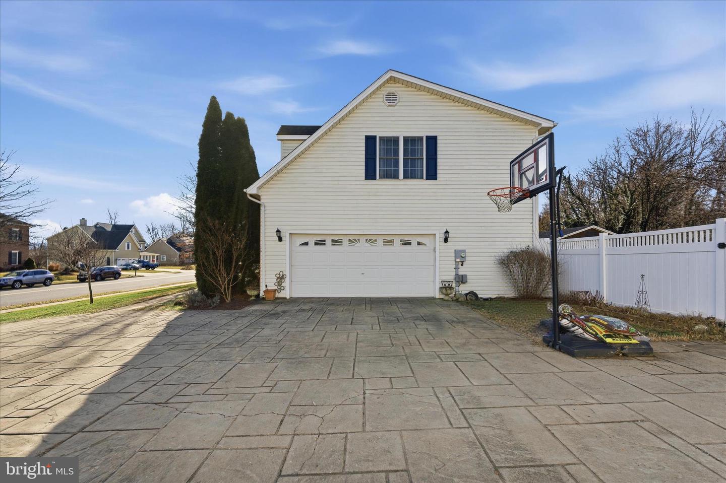 117 HERMITAGE BLVD, BERRYVILLE, Virginia 22611, 5 Bedrooms Bedrooms, ,5 BathroomsBathrooms,Residential,For sale,117 HERMITAGE BLVD,VACL2006292 MLS # VACL2006292