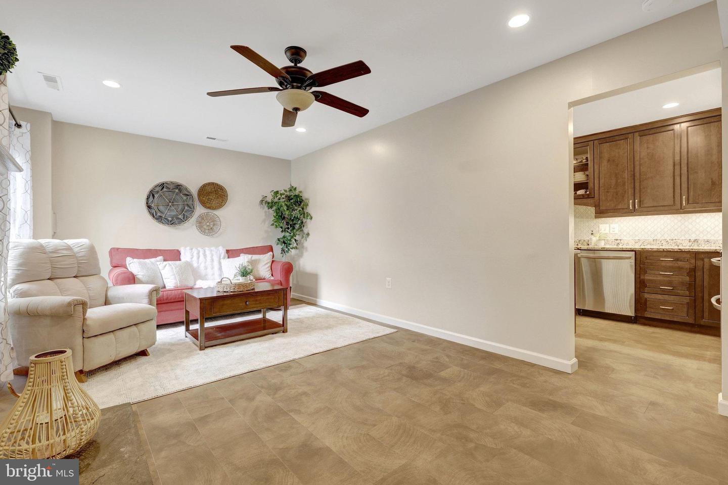 1008 MOORE SW, VIENNA, Virginia 22180, 4 Bedrooms Bedrooms, 12 Rooms Rooms,2 BathroomsBathrooms,Residential,For sale,1008 MOORE SW,VAFX2284112 MLS # VAFX2284112