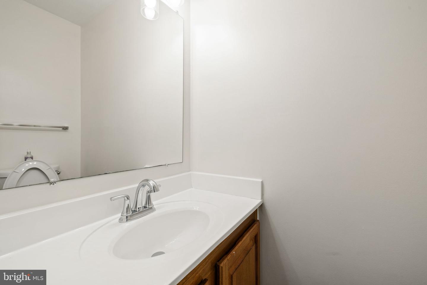 9436 WILLIAM KIRK LN, BURKE, Virginia 22015, 3 Bedrooms Bedrooms, ,3 BathroomsBathrooms,Residential,For sale,9436 WILLIAM KIRK LN,VAFX2284124 MLS # VAFX2284124