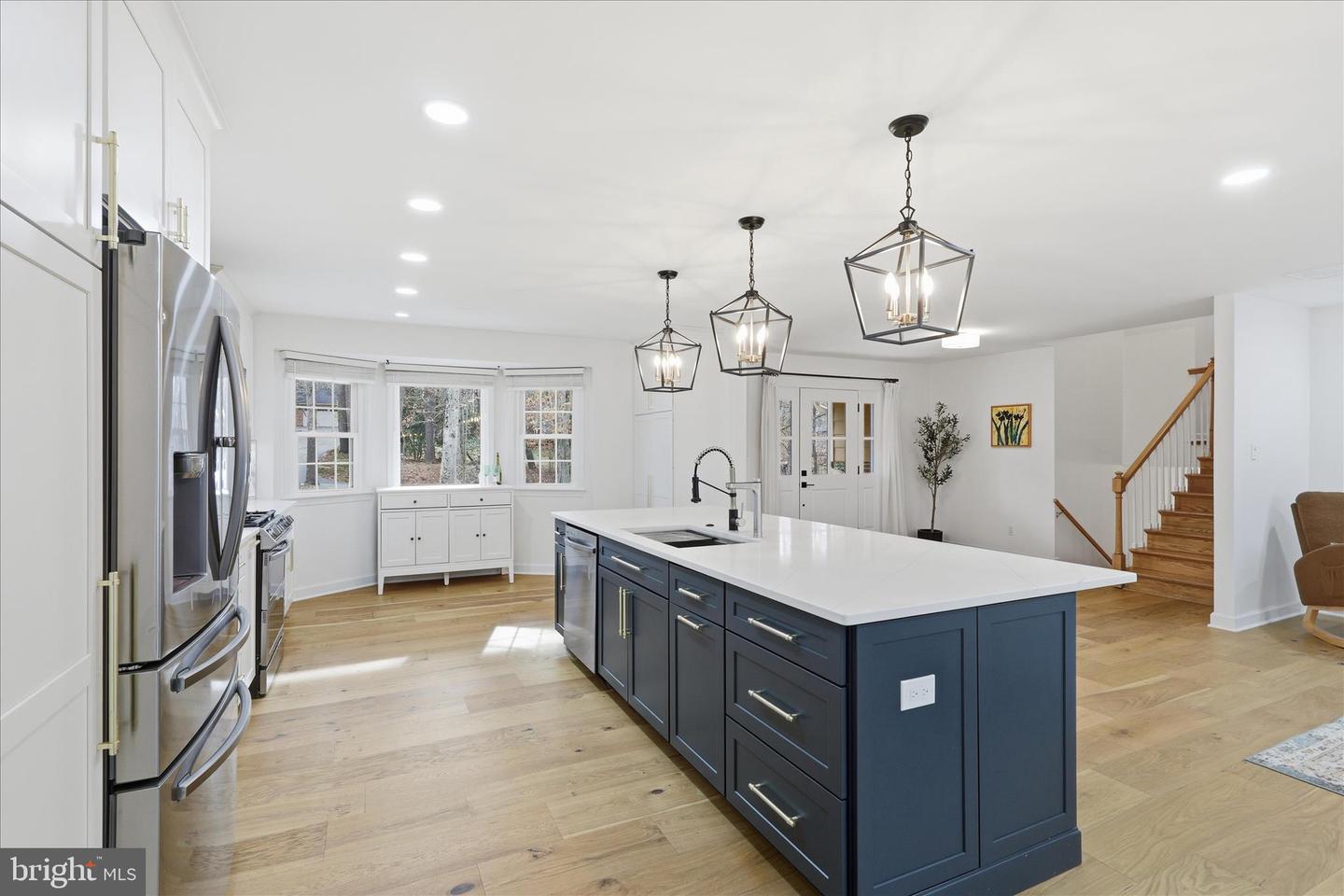 10412 SAMAGA DR, OAKTON, Virginia 22124, 5 Bedrooms Bedrooms, ,3 BathroomsBathrooms,Residential,For sale,10412 SAMAGA DR,VAFX2284128 MLS # VAFX2284128