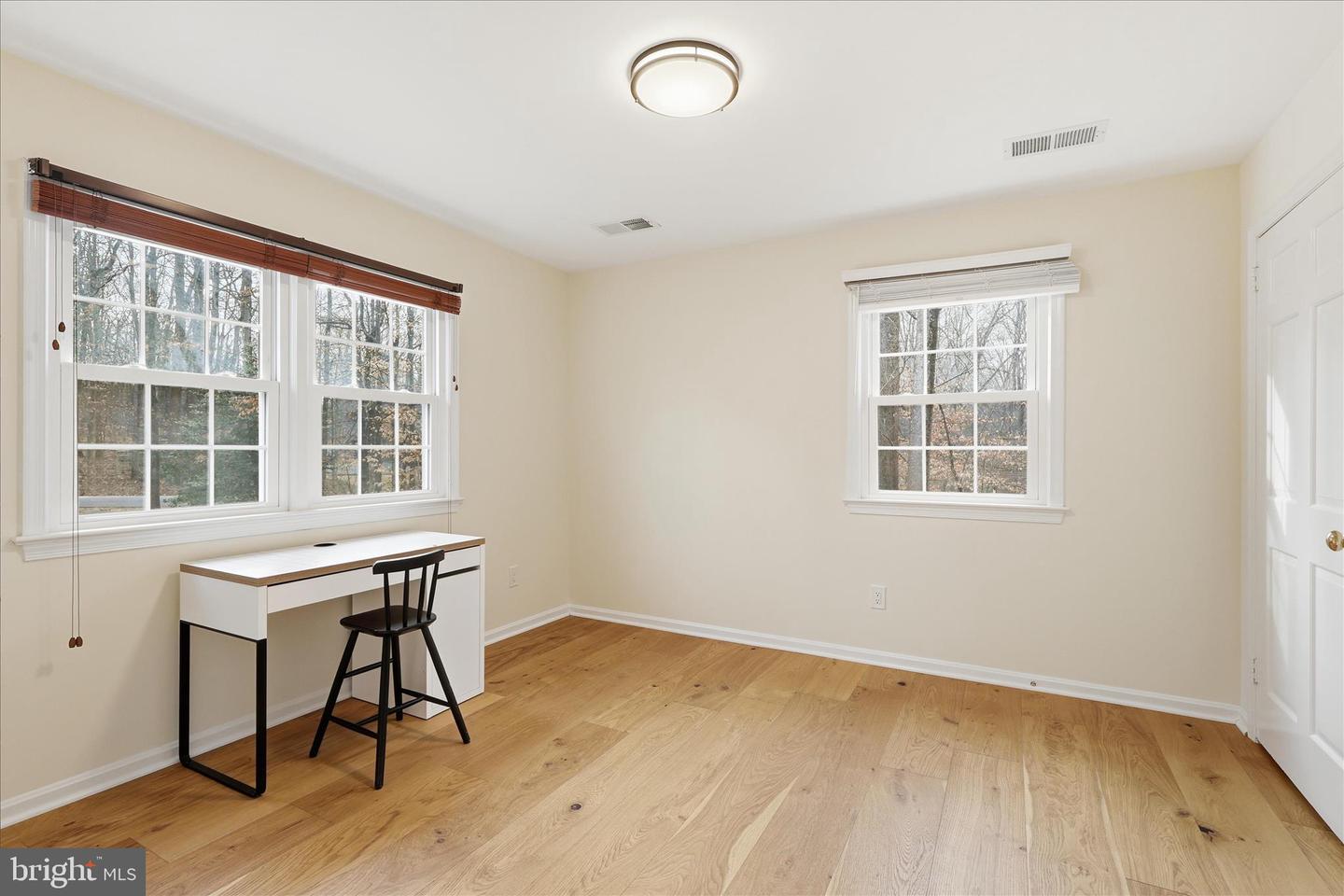 10412 SAMAGA DR, OAKTON, Virginia 22124, 5 Bedrooms Bedrooms, ,3 BathroomsBathrooms,Residential,For sale,10412 SAMAGA DR,VAFX2284128 MLS # VAFX2284128