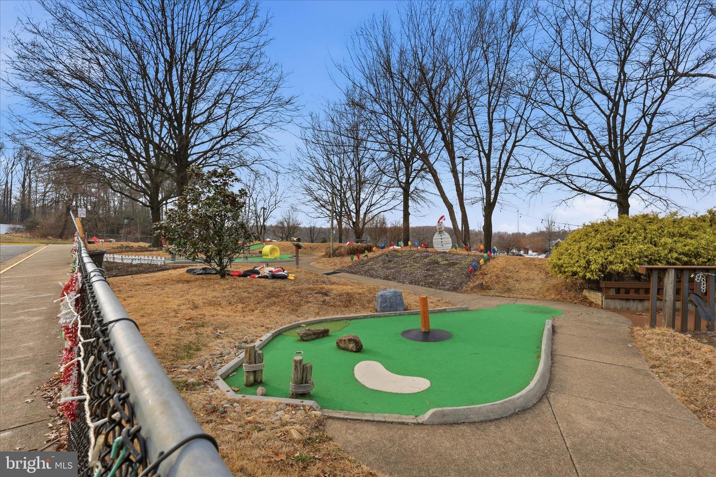 10412 SAMAGA DR, OAKTON, Virginia 22124, 5 Bedrooms Bedrooms, ,3 BathroomsBathrooms,Residential,For sale,10412 SAMAGA DR,VAFX2284128 MLS # VAFX2284128