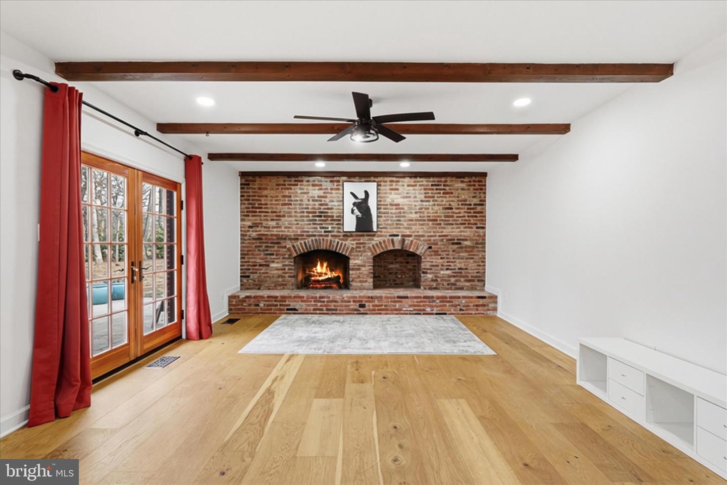 10412 SAMAGA DR, OAKTON, Virginia 22124, 5 Bedrooms Bedrooms, ,3 BathroomsBathrooms,Residential,For sale,10412 SAMAGA DR,VAFX2284128 MLS # VAFX2284128