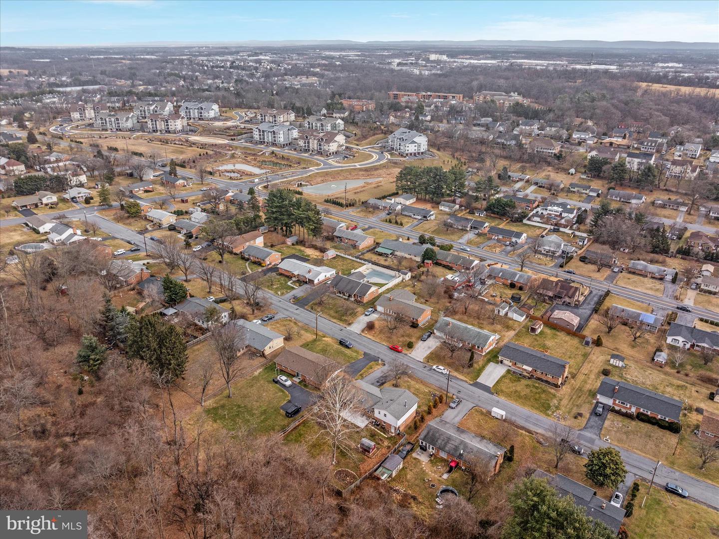 519 WHITACRE ST, WINCHESTER, Virginia 22601, 4 Bedrooms Bedrooms, ,2 BathroomsBathrooms,Residential,For sale,519 WHITACRE ST,VAWI2009672 MLS # VAWI2009672