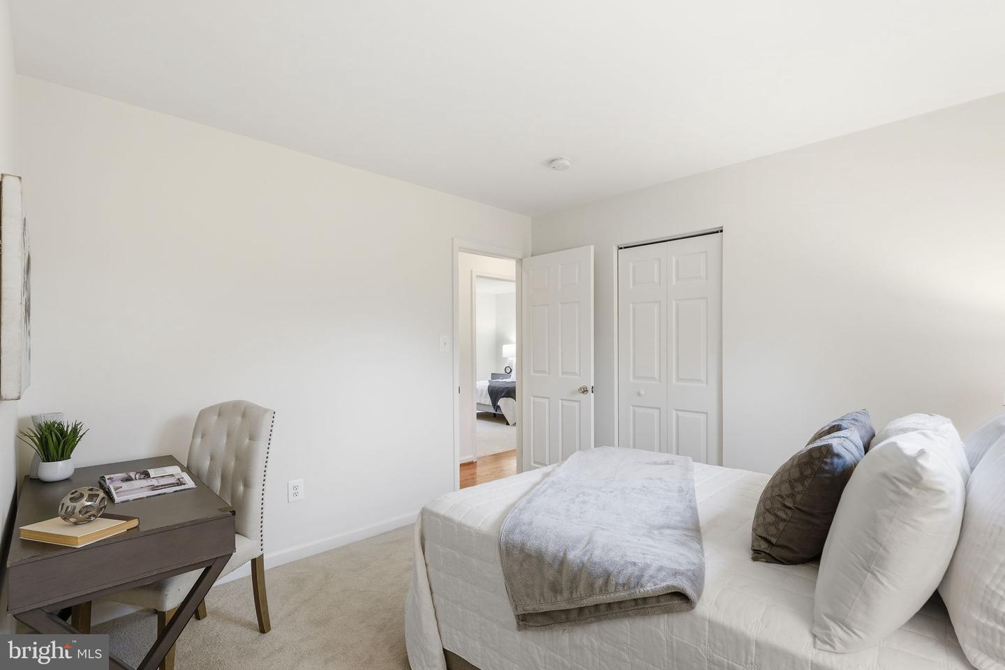 15020 ROLLING RIDGE RD, HAYMARKET, Virginia 20169, 3 Bedrooms Bedrooms, ,2 BathroomsBathrooms,Residential,For sale,15020 ROLLING RIDGE RD,VAPW2109964 MLS # VAPW2109964