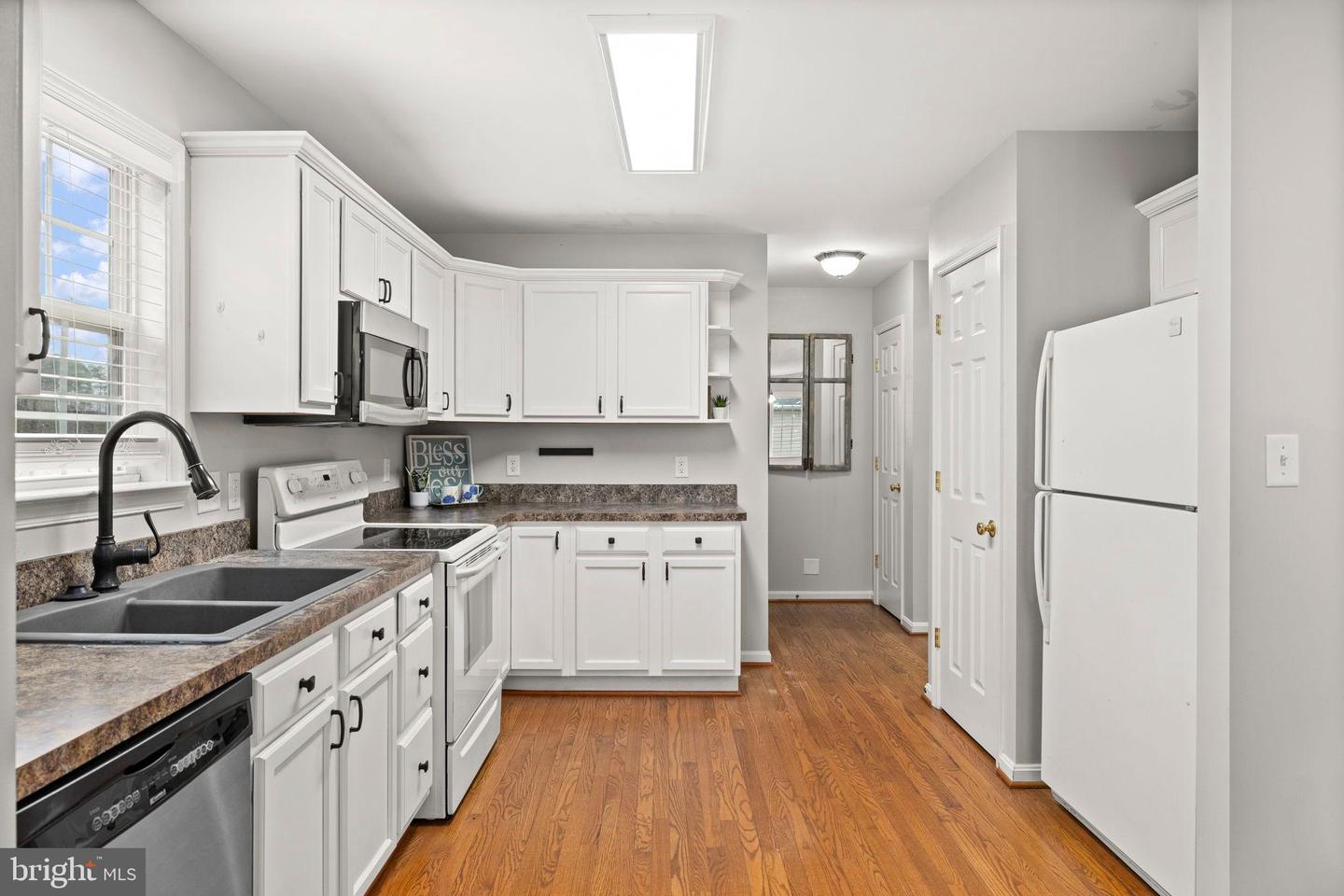 617 WAKEFIELD DR, COLONIAL BEACH, Virginia 22443, 3 Bedrooms Bedrooms, 9 Rooms Rooms,2 BathroomsBathrooms,Residential,For sale,617 WAKEFIELD DR,VAWE2010314 MLS # VAWE2010314