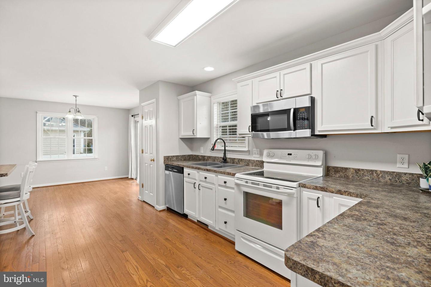 617 WAKEFIELD DR, COLONIAL BEACH, Virginia 22443, 3 Bedrooms Bedrooms, 9 Rooms Rooms,2 BathroomsBathrooms,Residential,For sale,617 WAKEFIELD DR,VAWE2010314 MLS # VAWE2010314