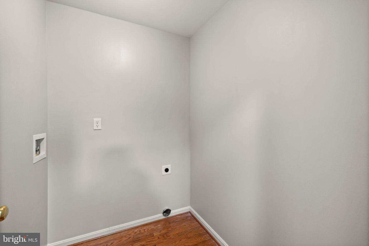 617 WAKEFIELD DR, COLONIAL BEACH, Virginia 22443, 3 Bedrooms Bedrooms, 9 Rooms Rooms,2 BathroomsBathrooms,Residential,For sale,617 WAKEFIELD DR,VAWE2010314 MLS # VAWE2010314