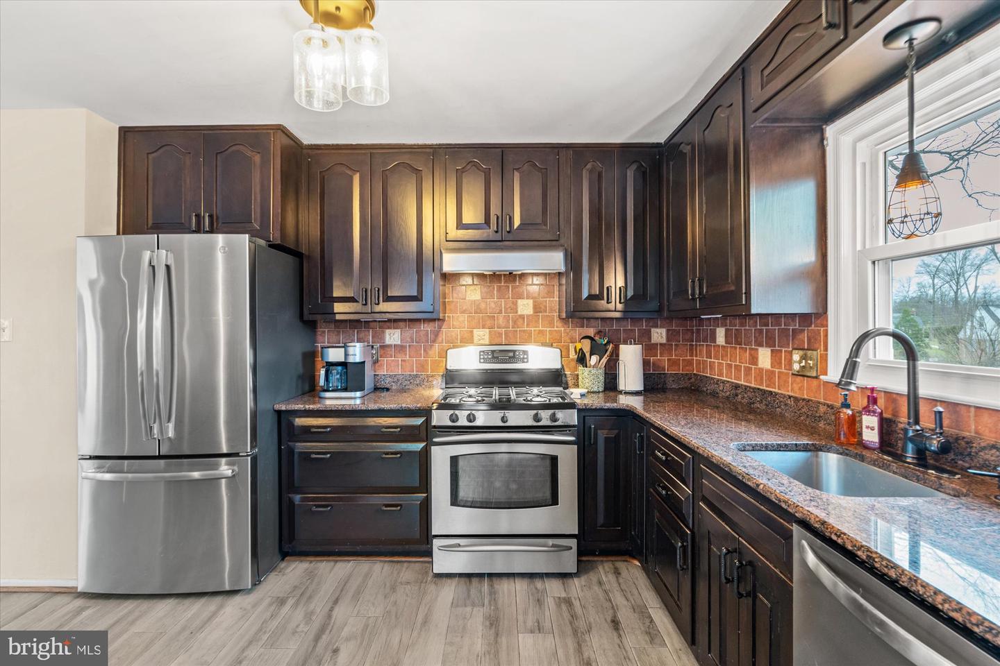 4003 WESTGATE DR, ALEXANDRIA, Virginia 22309, 5 Bedrooms Bedrooms, ,3 BathroomsBathrooms,Residential,For sale,4003 WESTGATE DR,VAFX2284258 MLS # VAFX2284258