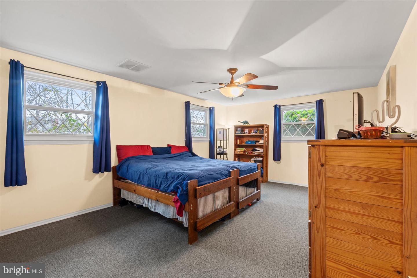 4003 WESTGATE DR, ALEXANDRIA, Virginia 22309, 5 Bedrooms Bedrooms, ,3 BathroomsBathrooms,Residential,For sale,4003 WESTGATE DR,VAFX2284258 MLS # VAFX2284258