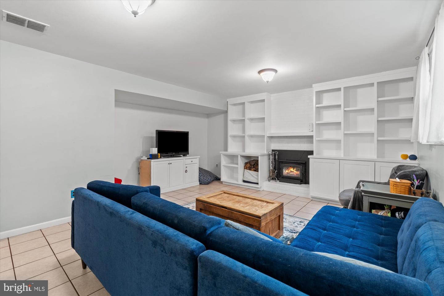 4003 WESTGATE DR, ALEXANDRIA, Virginia 22309, 5 Bedrooms Bedrooms, ,3 BathroomsBathrooms,Residential,For sale,4003 WESTGATE DR,VAFX2284258 MLS # VAFX2284258