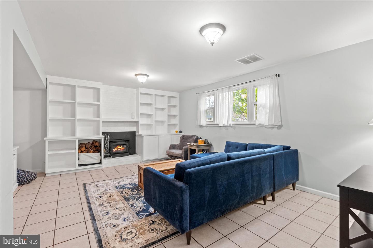 4003 WESTGATE DR, ALEXANDRIA, Virginia 22309, 5 Bedrooms Bedrooms, ,3 BathroomsBathrooms,Residential,For sale,4003 WESTGATE DR,VAFX2284258 MLS # VAFX2284258