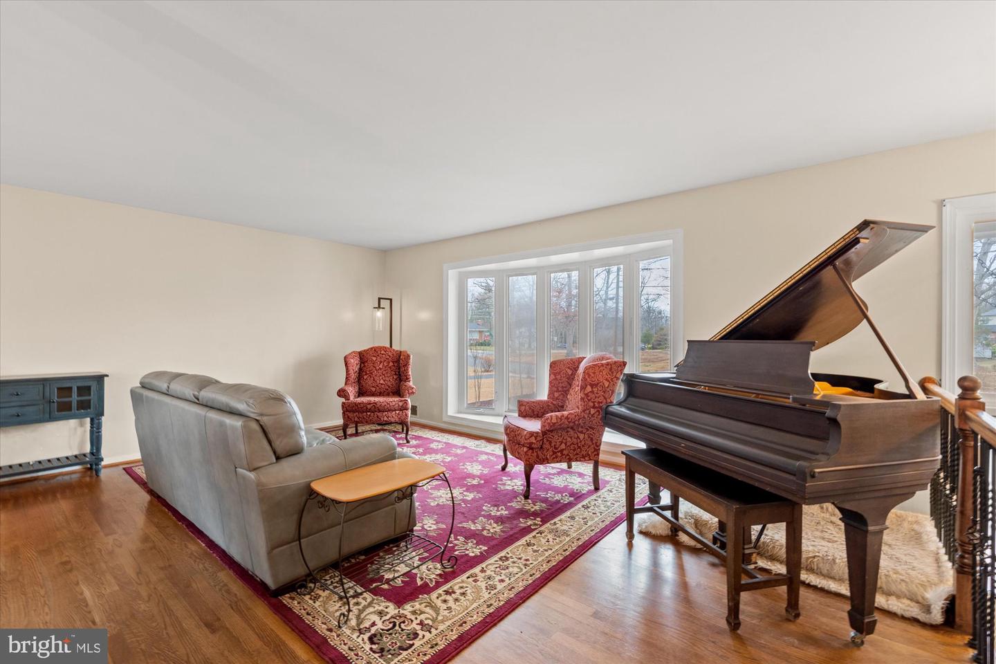 4003 WESTGATE DR, ALEXANDRIA, Virginia 22309, 5 Bedrooms Bedrooms, ,3 BathroomsBathrooms,Residential,For sale,4003 WESTGATE DR,VAFX2284258 MLS # VAFX2284258