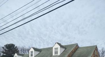 425 W 15TH ST, FRONT ROYAL, Virginia 22630, 4 Bedrooms Bedrooms, 9 Rooms Rooms,2 BathroomsBathrooms,Residential,For sale,425 W 15TH ST,VAWR2013048 MLS # VAWR2013048