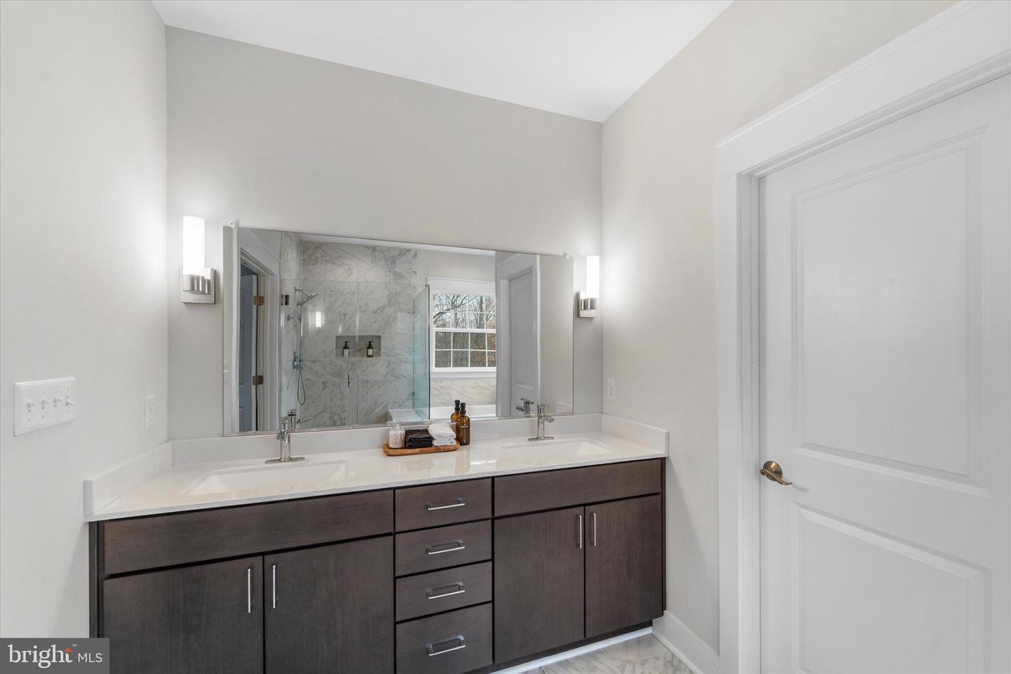 7490 ELMORES LN, WARRENTON, Virginia 20187, 4 Bedrooms Bedrooms, ,3 BathroomsBathrooms,Residential,For sale,7490 ELMORES LN,VAFQ2020048 MLS # VAFQ2020048