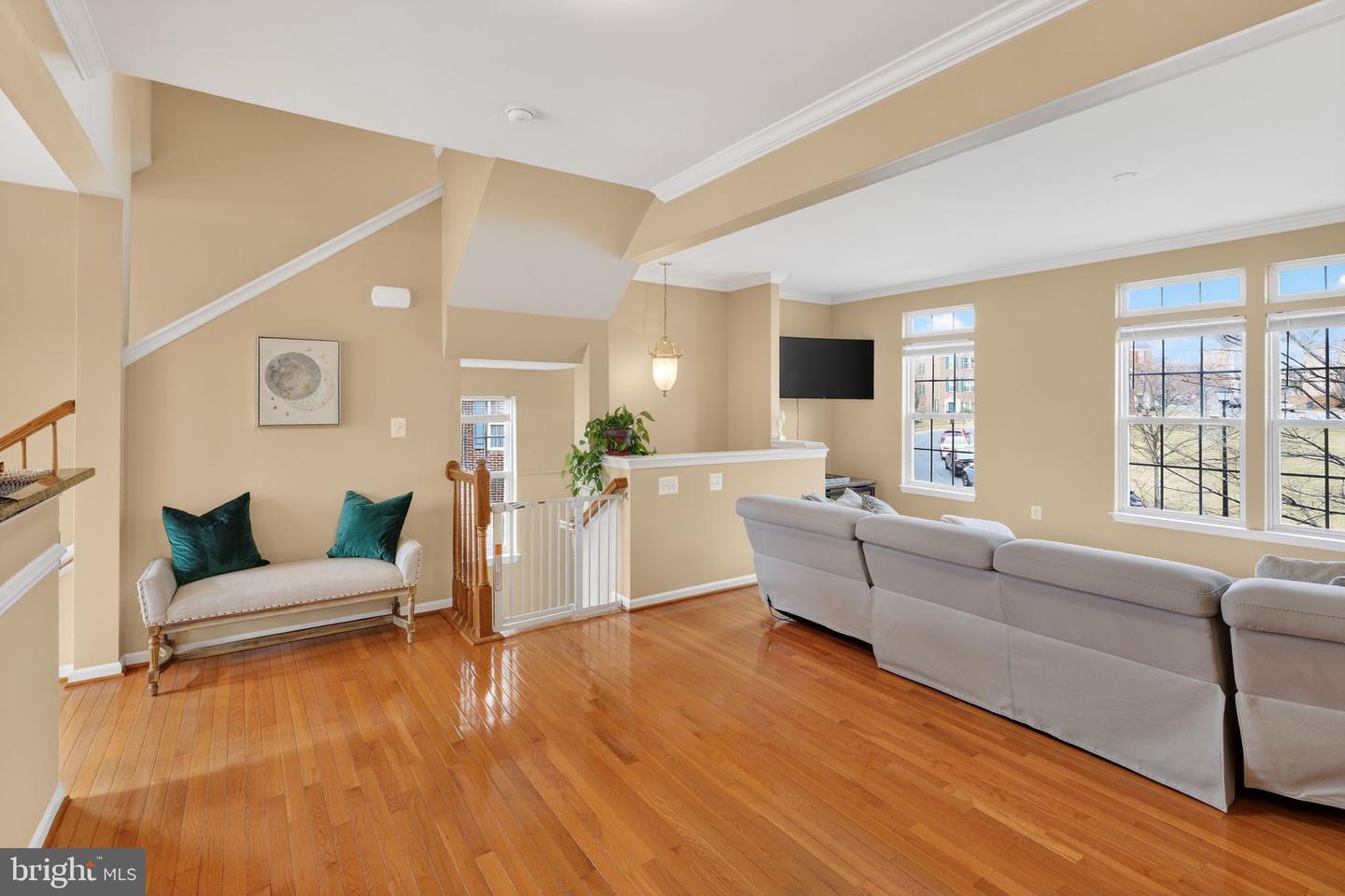 16636 BARGE CIR, WOODBRIDGE, Virginia 22191, 4 Bedrooms Bedrooms, ,3 BathroomsBathrooms,Residential,For sale,16636 BARGE CIR,VAPW2109998 MLS # VAPW2109998