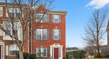 16636 BARGE CIR, WOODBRIDGE, Virginia 22191, 4 Bedrooms Bedrooms, ,3 BathroomsBathrooms,Residential,For sale,16636 BARGE CIR,VAPW2109998 MLS # VAPW2109998