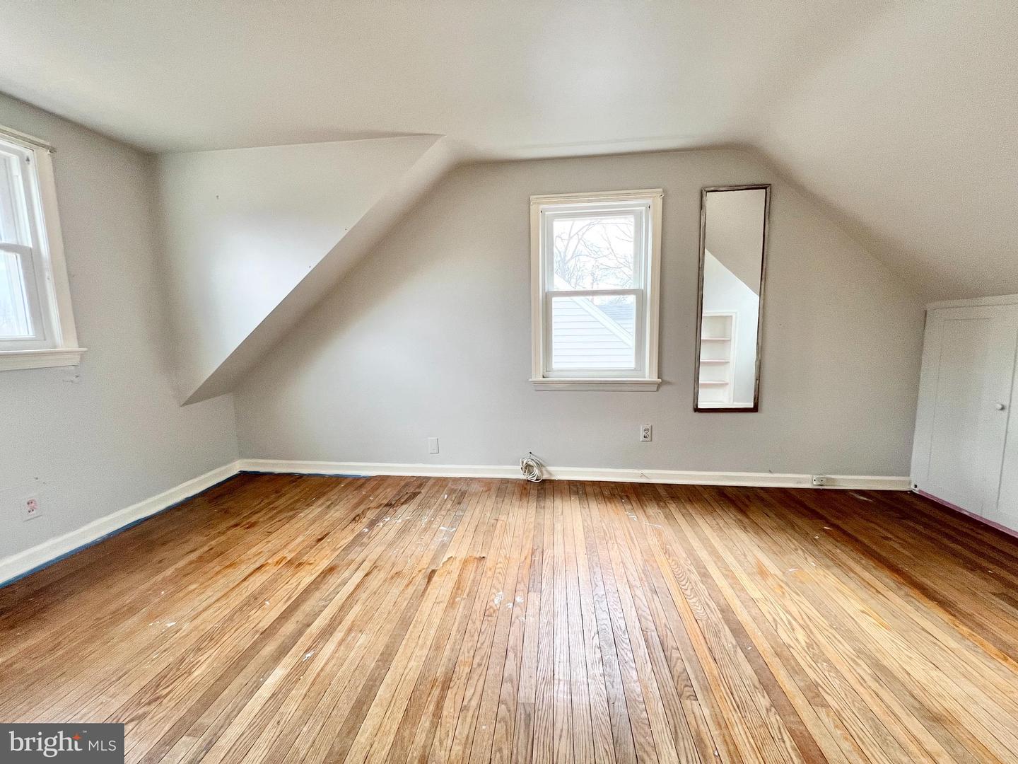 7330 POPLAR CT, FALLS CHURCH, Virginia 22042, 4 Bedrooms Bedrooms, ,2 BathroomsBathrooms,Residential,For sale,7330 POPLAR CT,VAFX2284342 MLS # VAFX2284342