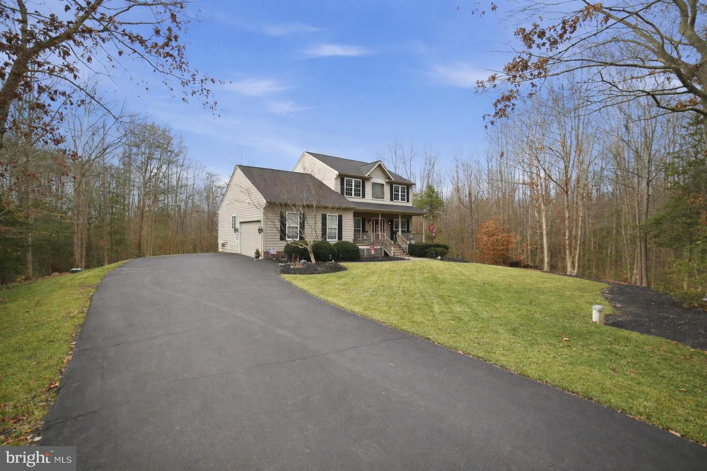 7730 RIPARIAN CT, FREDERICKSBURG, Virginia 22408, 4 Bedrooms Bedrooms, 16 Rooms Rooms,3 BathroomsBathrooms,Residential,For sale,7730 RIPARIAN CT,VASP2038442 MLS # VASP2038442