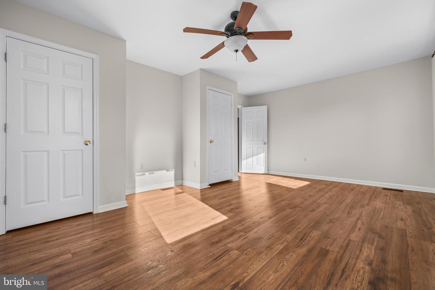 14428 LEE HWY, AMISSVILLE, Virginia 20106, 7 Bedrooms Bedrooms, ,4 BathroomsBathrooms,Residential,For sale,14428 LEE HWY,VARP2002452 MLS # VARP2002452