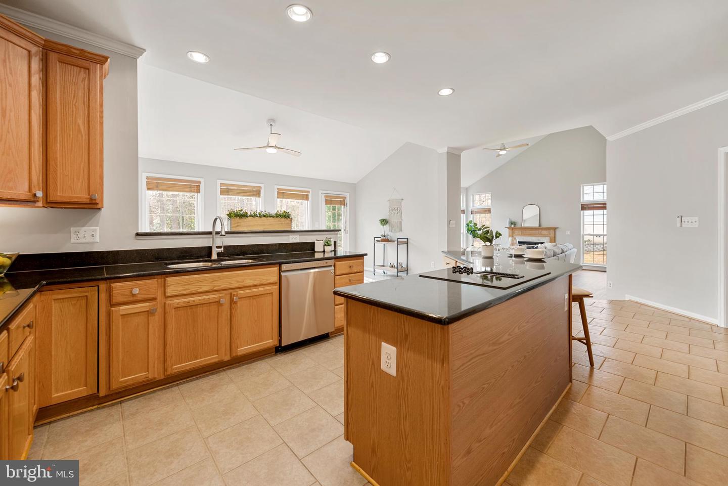 13254 AMBLEWOOD DR, MANASSAS, Virginia 20112, 4 Bedrooms Bedrooms, ,3 BathroomsBathrooms,Residential,For sale,13254 AMBLEWOOD DR,VAPW2110042 MLS # VAPW2110042