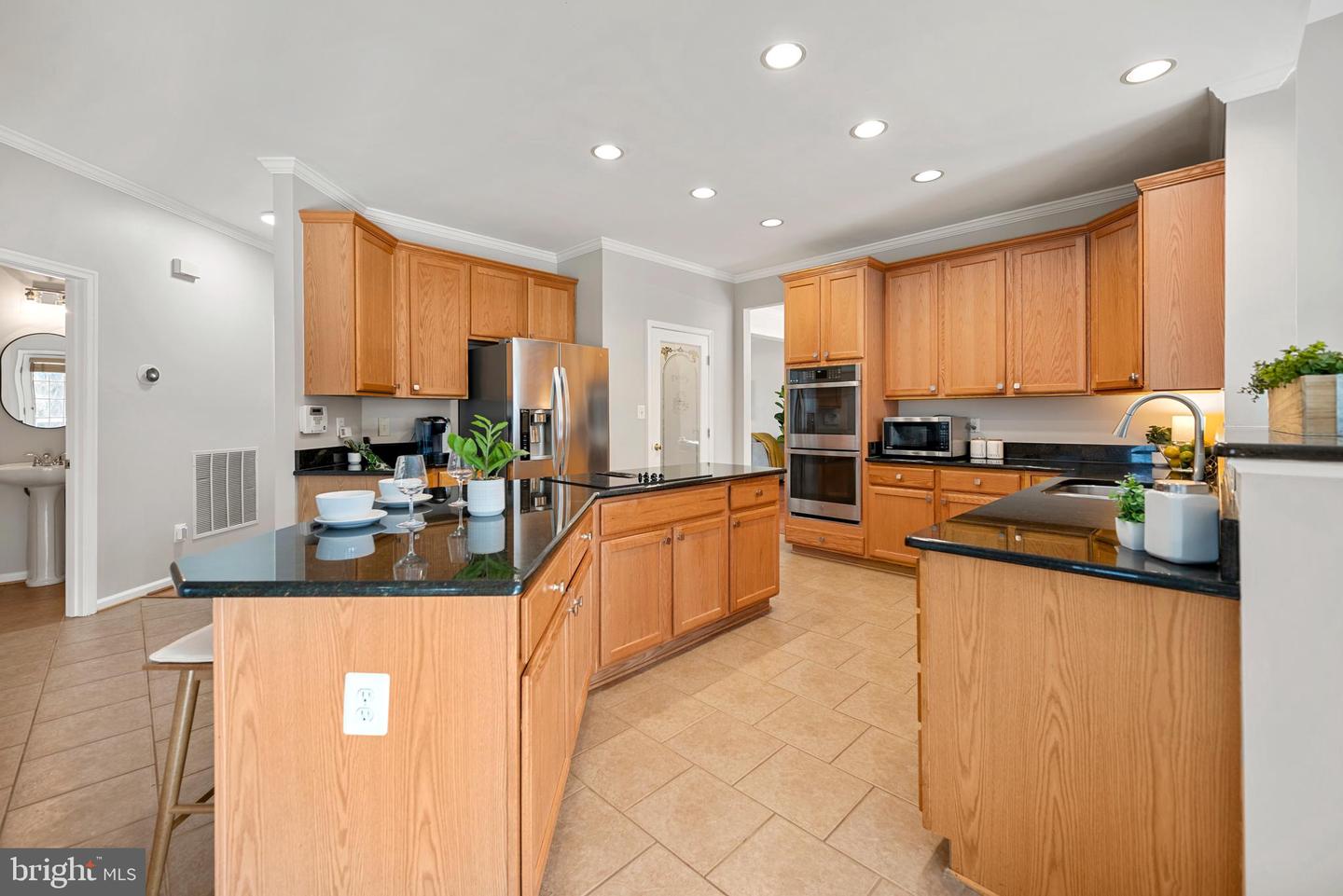 13254 AMBLEWOOD DR, MANASSAS, Virginia 20112, 4 Bedrooms Bedrooms, ,3 BathroomsBathrooms,Residential,For sale,13254 AMBLEWOOD DR,VAPW2110042 MLS # VAPW2110042